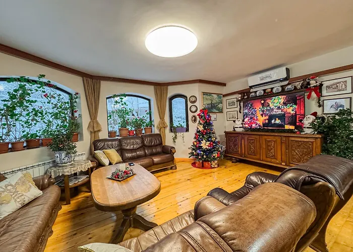 Janet * Dołna Banja